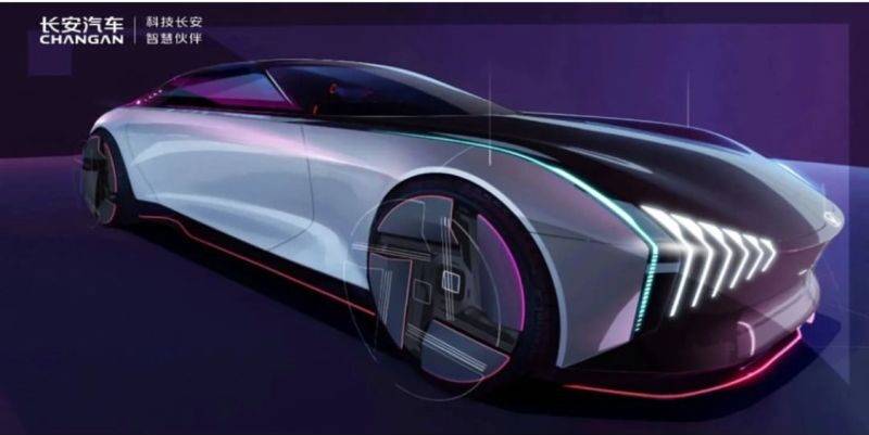 Concept design del nuovo modello Changan, con rendering digitali che evidenziano il design futuristico dell’auto, caratterizzato da linee aerodinamiche, fari LED a lama, ruote integrate e interni illuminati da luci ambientali azzurre, offrendo una visione avanzata del veicolo prima della produzione.